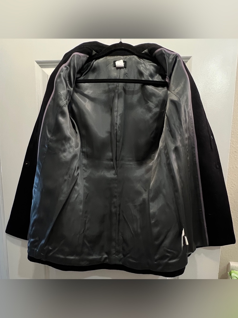 J. Crew Black 100% Wool Ruffle Front Coat Size 0 Fall Winter Classic Preppy - Picture 6 of 6